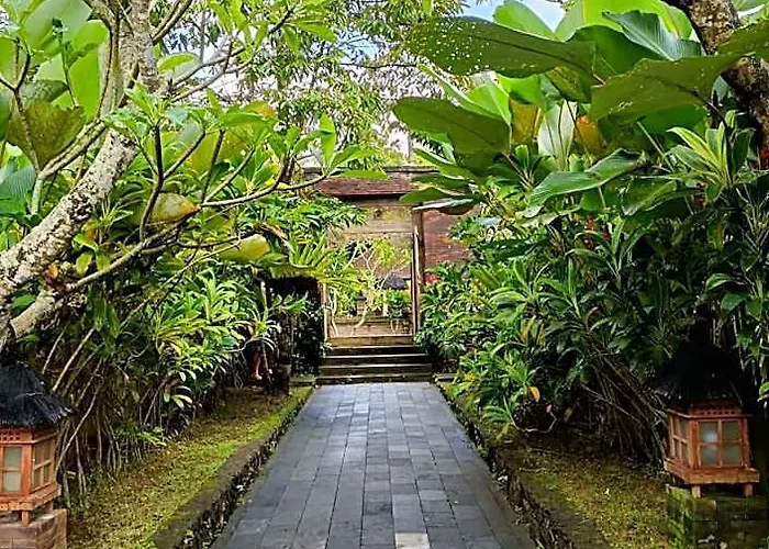 Alas Arum Lodge Tabanan (Bali)